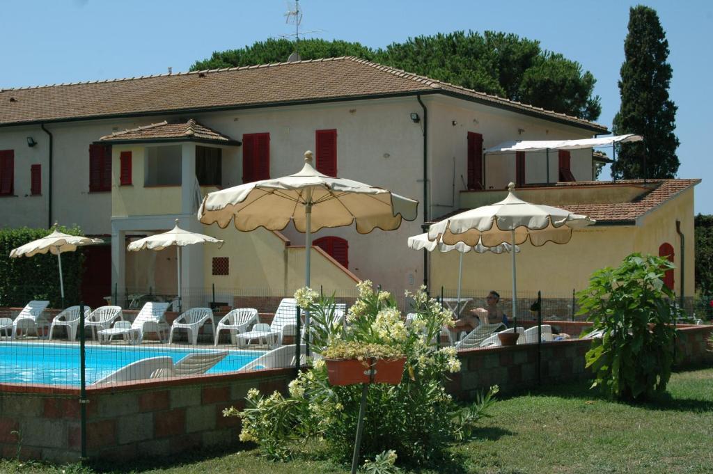 Casa Vacanze Guardamare San Vincenzo Zewnętrze zdjęcie
