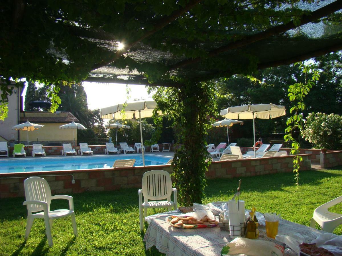 Casa Vacanze Guardamare San Vincenzo Zewnętrze zdjęcie